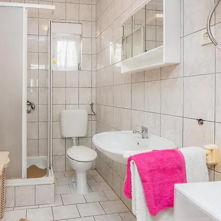 Jancic Apartment Vir